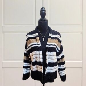 Cozy EST. 1946 Striped Bouclé Knit Cardigan Size L Warm Comfy Seasonal Wear